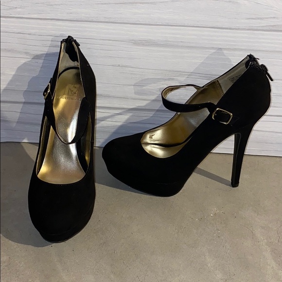 Black High Heels - Picture 1 of 1